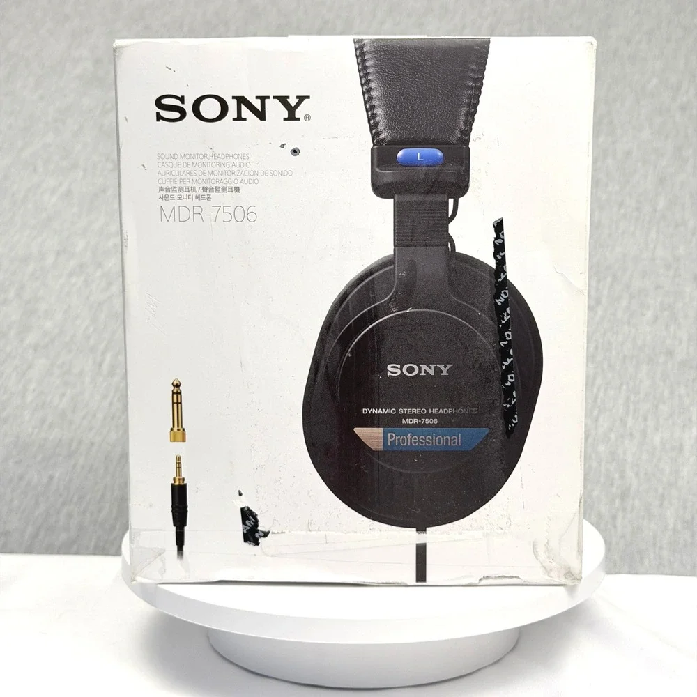 Sony MDR-7506 Professional Wired Closed Back Monitor Headphones Black New In Box
